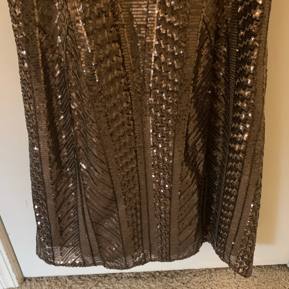 Gorgeous Mother of the Bride/Groom Formal Dress Gown - Picture 3 of 9